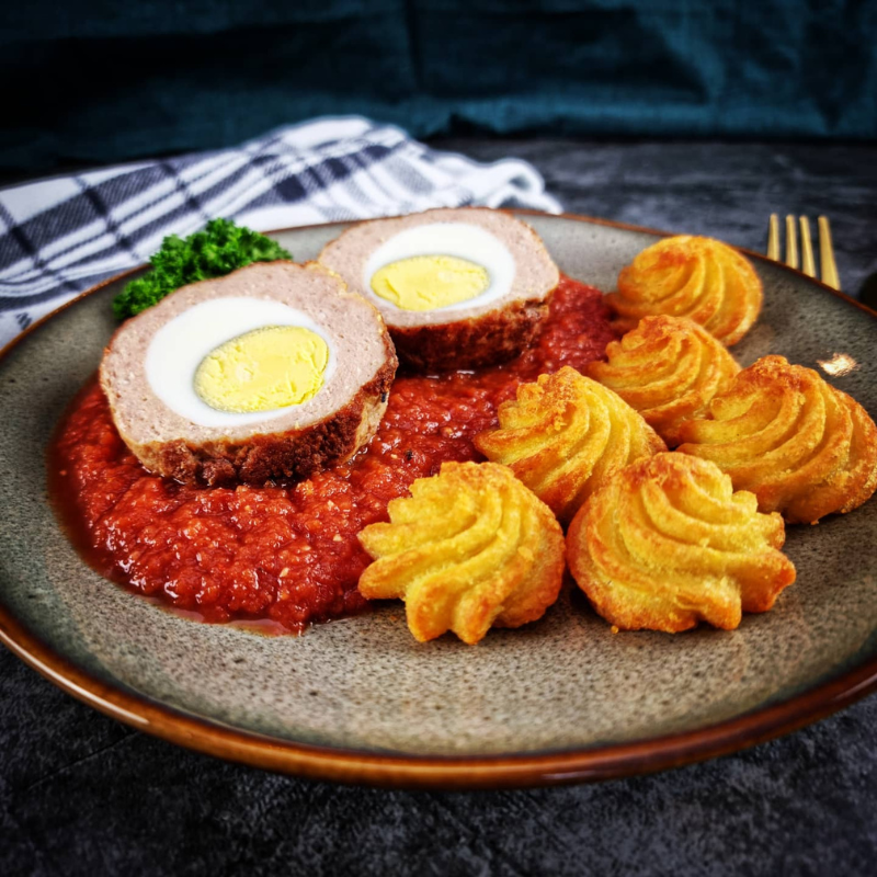 Vogelnestjes met tomatensaus en pommes duchesse – 3 + 1 gratis bij Keurslager Goeminne in Hoboken